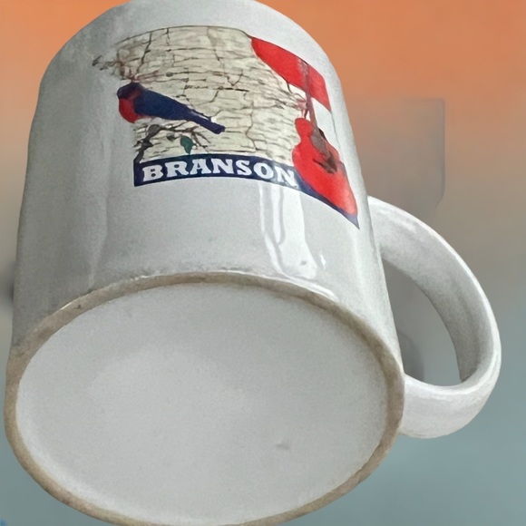 Branson Missouri Coffee Mug With Cardinal State Bird. Vintage. - Picture 4 of 4